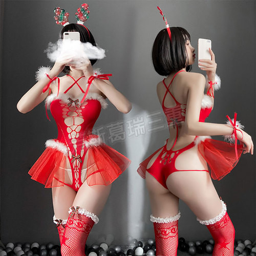 聖誕俏妞 甜蜜飄逸裙擺