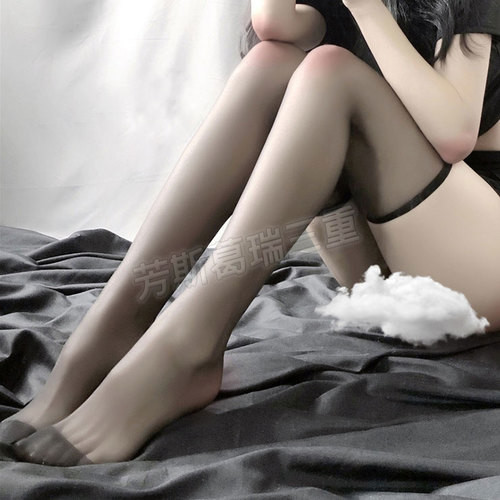 俏麗纖柔 平口絲襪(黑)